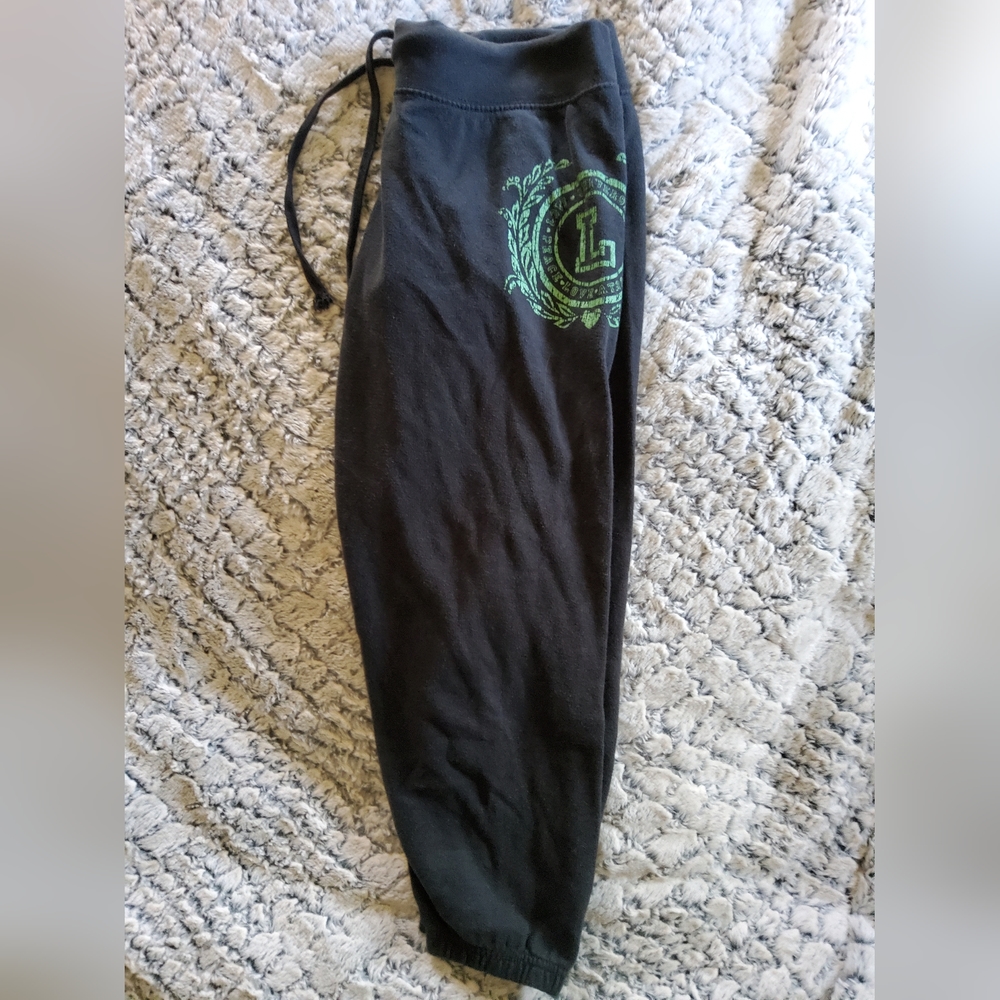 Used Capri Sweats - Picture 2 of 6